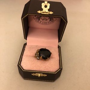 *RARE* Vintage 👑 JUICY COUTURE 👑 Black Heart and Rhinestone Bow Ring in box!